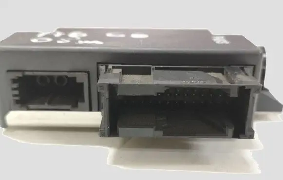 Audi A6 S6 C6 4F Gateway control module 4F0907468D 4F0910468A 8006