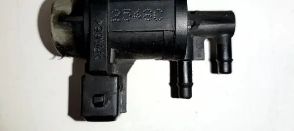 Audi A3 S3 8L Turbo solenoid valve 1J0906283A 2548C