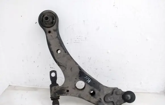 Toyota Camry Front lower control arm/wishbone