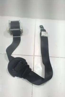BMW X3 E83 Front seatbelt S2340071211N 07B032CB0473I