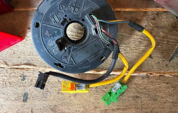 Mercedes-Benz B W245 Airbag slip ring squib (SRS ring) A1694641018