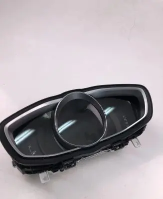 Volvo V40 Speedometer (instrument cluster) 31412270