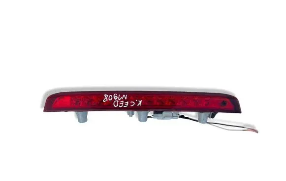 KIA Ceed Third/center stoplight 927011H0