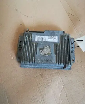 Renault Espace III Engine control unit/module H0M7700868312 7700106685