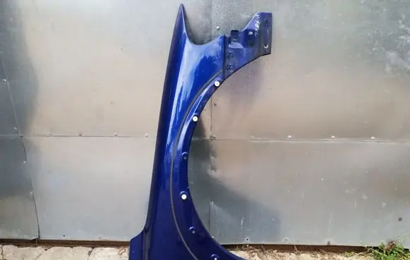 Volvo XC70 Fender