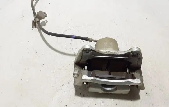 KIA Sportage Front brake caliper 58180R2A10