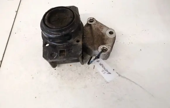 Peugeot 3008 I Engine mount bracket 9682026780 1196820267806
