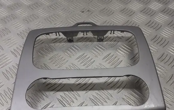 Ford Focus Head unit multimedia control 87M51-18522B