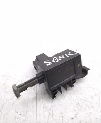 Volvo V60 Clutch pedal sensor 