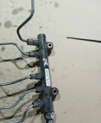 Citroen C3 Picasso Fuel main line pipe 9685297580 28497Z01 110842253
