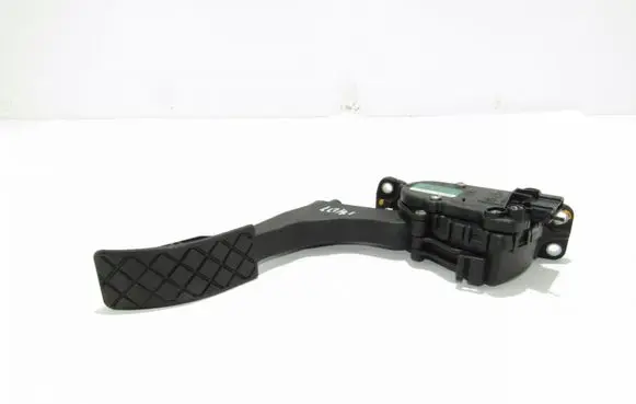 Seat Ibiza III (6L) Accelerator throttle pedal 6Q1721503C