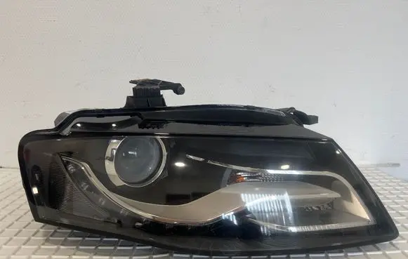 Audi A4 S4 B8 8K Headlight/headlamp 0301240282 8K0941004S LE07A6164