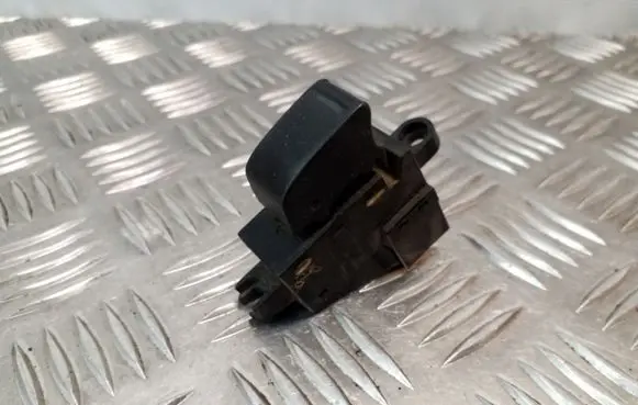 Nissan Primera Electric window control switch 25411AV600