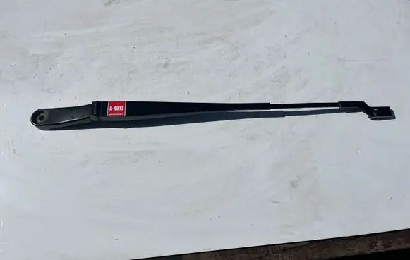 Volkswagen Sharan Front wiper blade arm 7N1955409