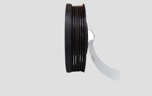 Volkswagen Golf V Crankshaft pulley
