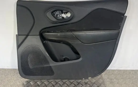 Jeep Cherokee Front door card panel trim