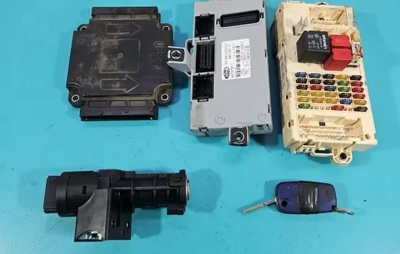 Fiat Stilo Engine control unit/module ECU 46791885 IMPRK1547218