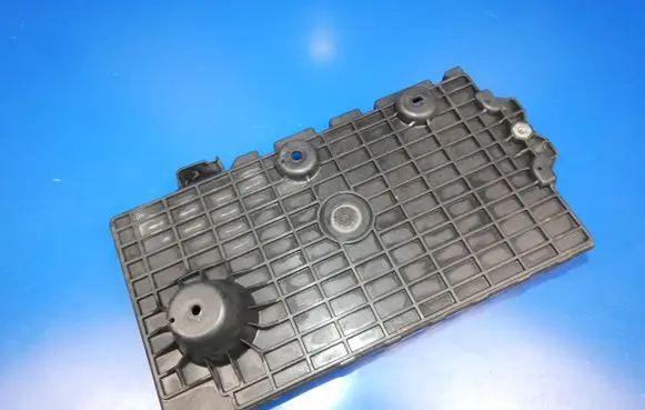 Volvo V40 Battery tray 31301934