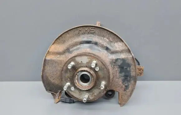 Honda CR-V Front wheel hub
