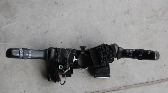 Lexus IS 220D-250-350 Gear shift switch/knob 200KM IS220 2006R