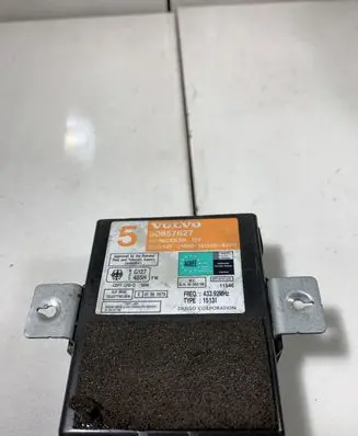 Volvo S40, V40 Alarm control unit/module 30857627