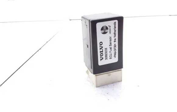 Volvo S40, V40 Hazard warning light relay 30883035