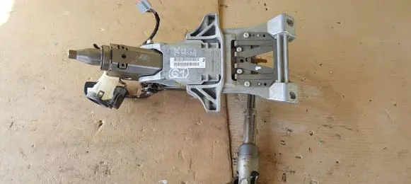 Ford Kuga II Steering wheel axle