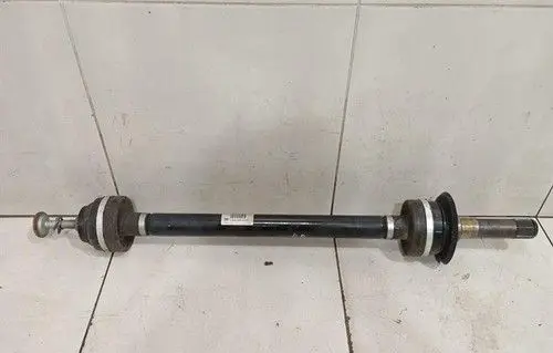 BMW M5 F90 Rear driveshaft/prop shaft 7856936