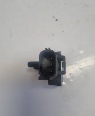 Volvo XC60 Exhaust gas pressure sensor 6G9N5L200AB 3076549 093145028