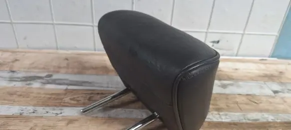 Peugeot 607 Third row seat headrest 