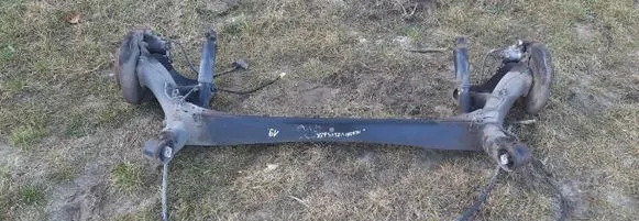 Hyundai Veloster Rear axle beam with reductor 1105170113