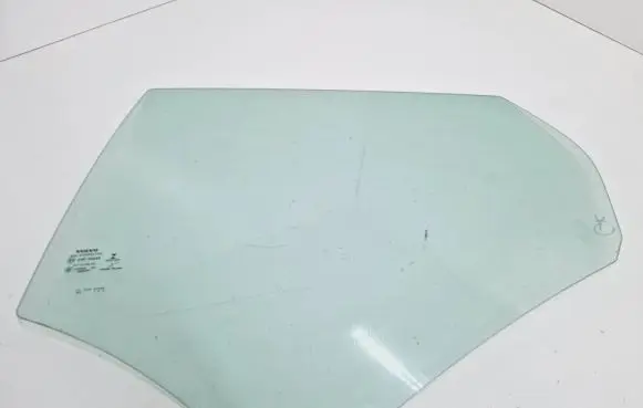 Volvo V40 Rear door window glass 23123467890 43R00048 E000292