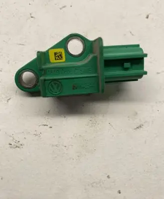 Audi A6 S6 C6 4F Airbag deployment crash/impact sensor 1K0909606C