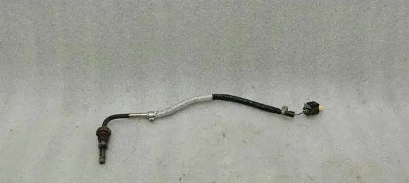 Mercedes-Benz GLA W156 Lambda probe sensor A0009056704