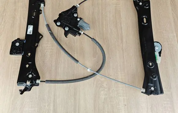 BMW 4 G22 G23 G24 G26 Front door electric window regulator 9854491 9854229