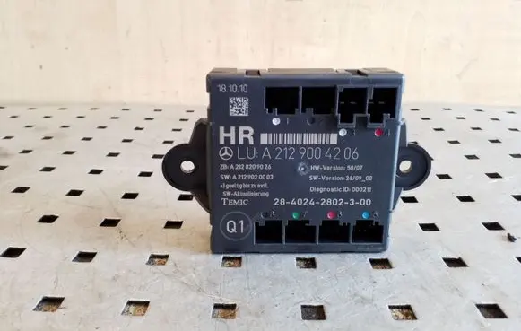 Mercedes-Benz C W204 Door control unit/module A2129004206
