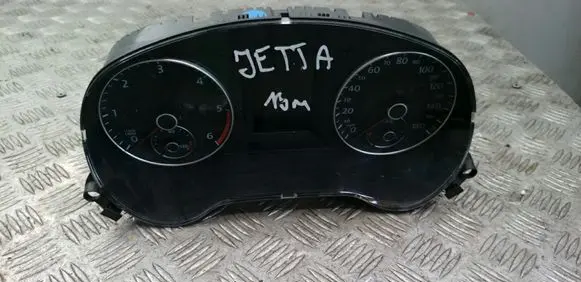 Volkswagen Jetta VI Speedometer (instrument cluster) 5C6920962A