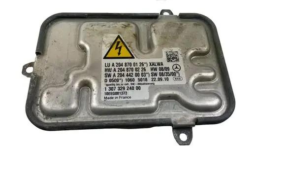 Mercedes-Benz C W204 Xenon control unit/module A2048700126 A2048700226