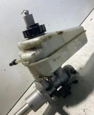 Audi A3 S3 8P Brake fluid reservoir 03350886361