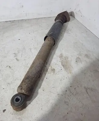 BMW X3 E83 Rear shock absorber/damper 3413790