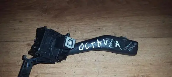 Skoda Octavia Mk2 (1Z) Wiper control stalk 1k0953519h czk03