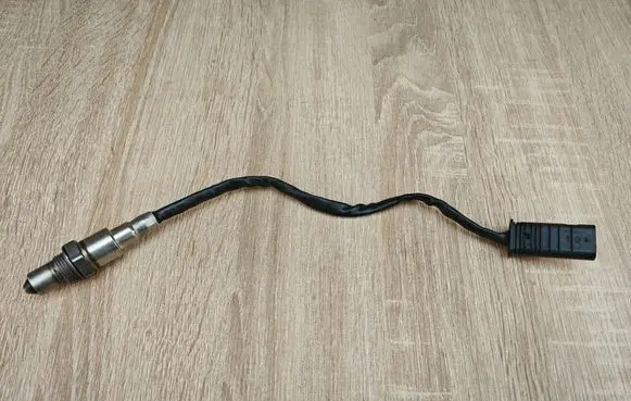 BMW X4 G02 Lambda probe sensor 8589665