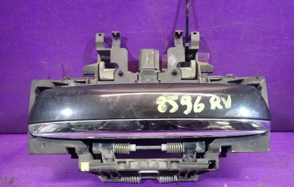 Audi A8 S8 D3 4E Front door exterior handle 4E1857886