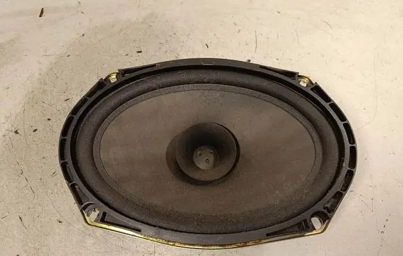 Nissan Navara D40 Front door speaker 28157EB300