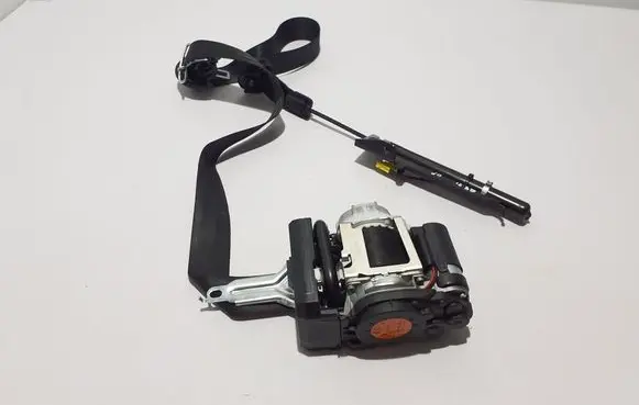 Audi Q8 Front seatbelt 4M8857706E