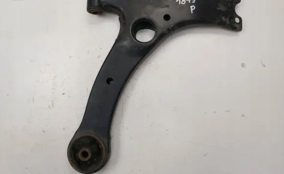 Toyota Avensis T250 Front control arm