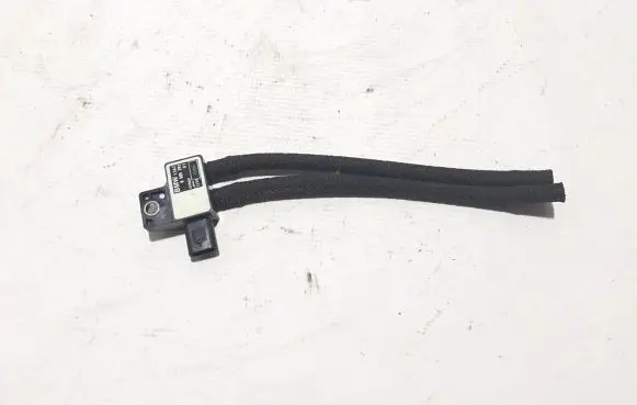 BMW 5 G30 G31 Air pressure sensor 8585292