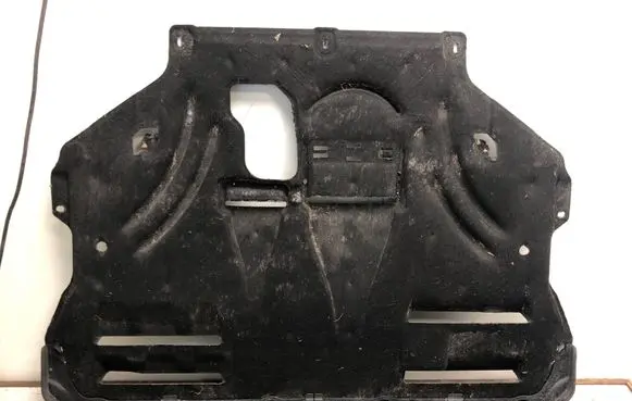 Ford Kuga II Engine splash shield/under tray