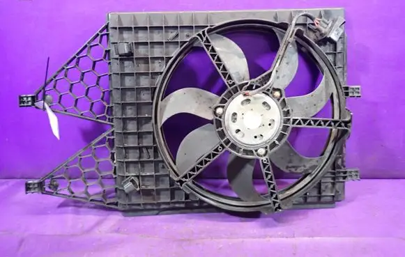 Skoda Roomster (5J) Fan set 6R0121207Q