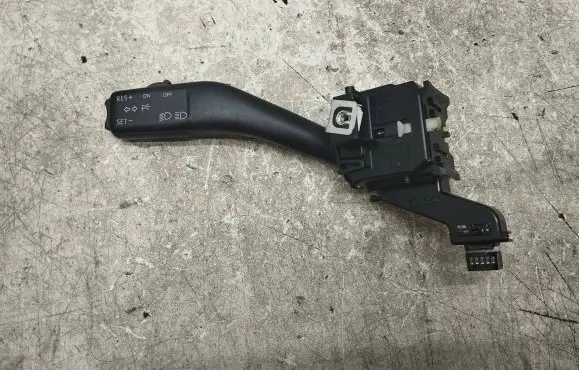 Volkswagen Jetta V Indicator stalk